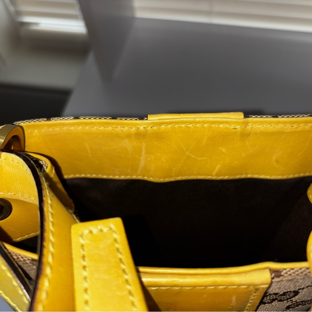 GUCCI GG Canvas Shoulder Bag Beige Yellow - Picture 12 of 12